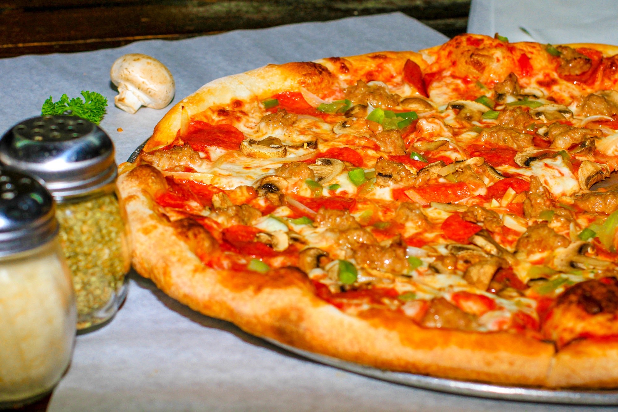 Home Serpico's Maui Pizza and More. Pizza Restaurant in Pukalani, Maui